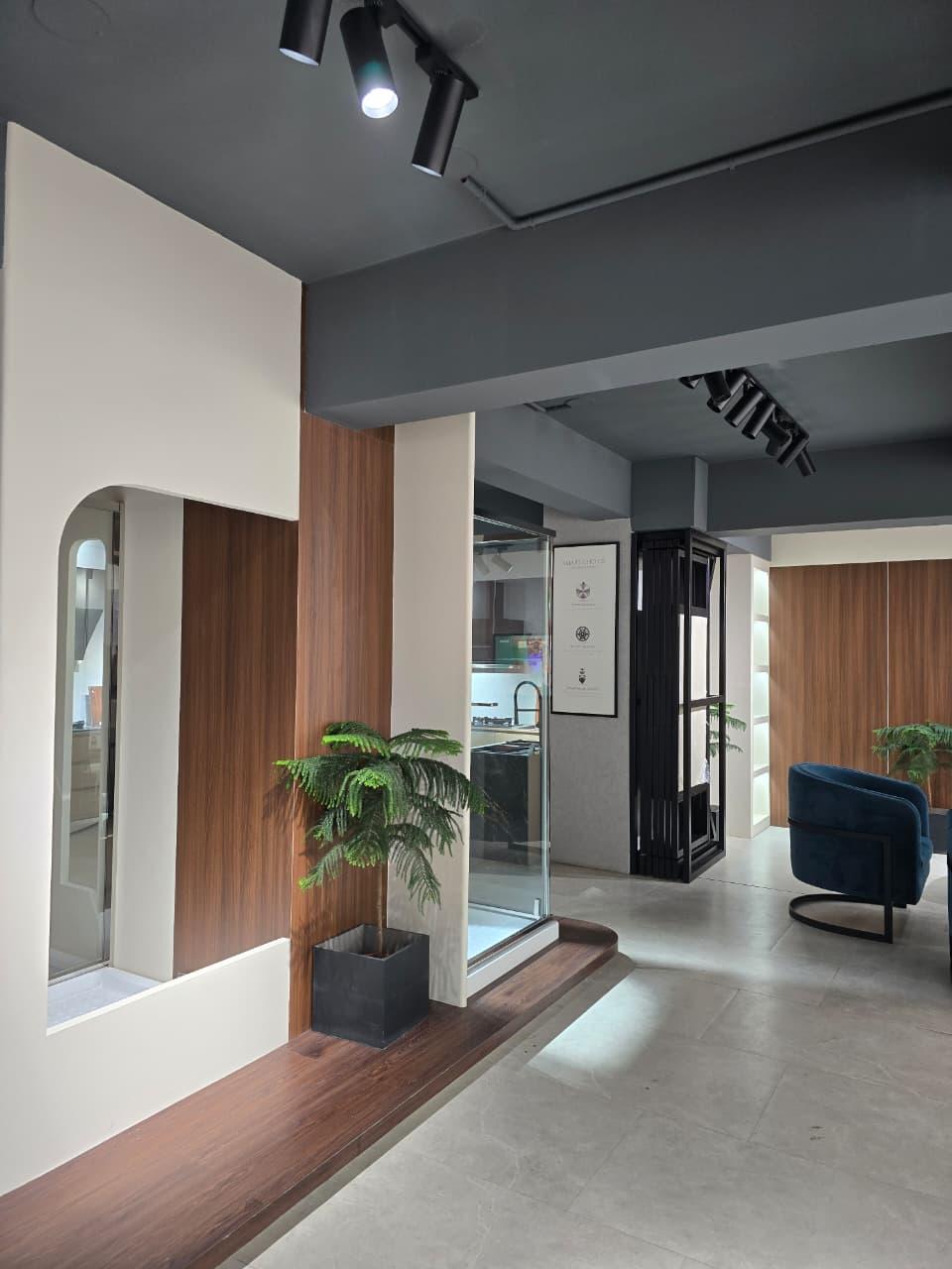 SWISH: Elevating Retail Experience - Image 1
