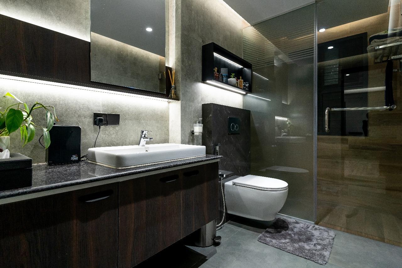 NorthWest Aviation- A Vibrant Office Interior - Image 7