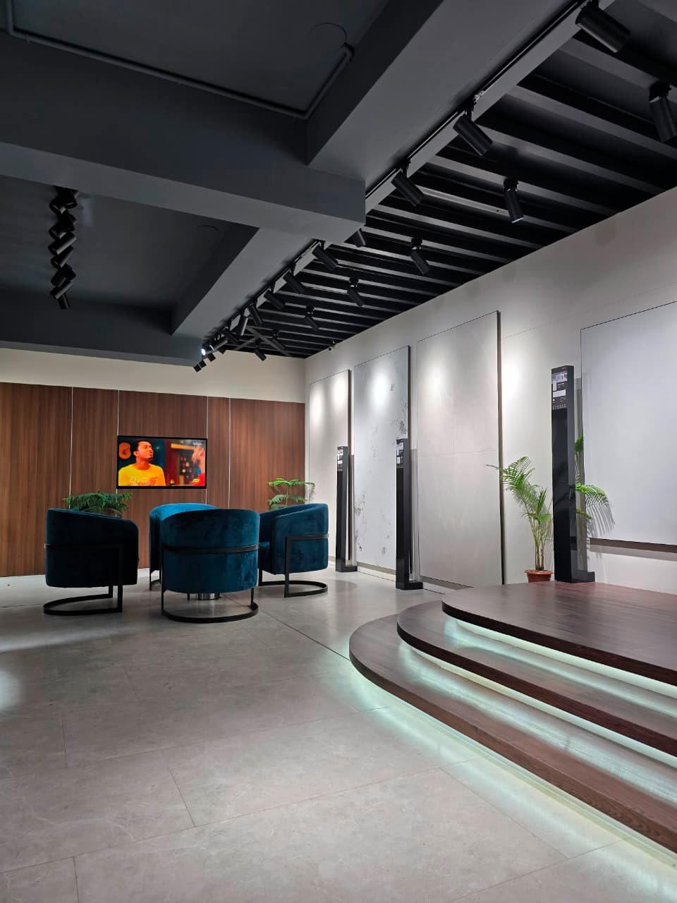 SWISH: Elevating Retail Experience